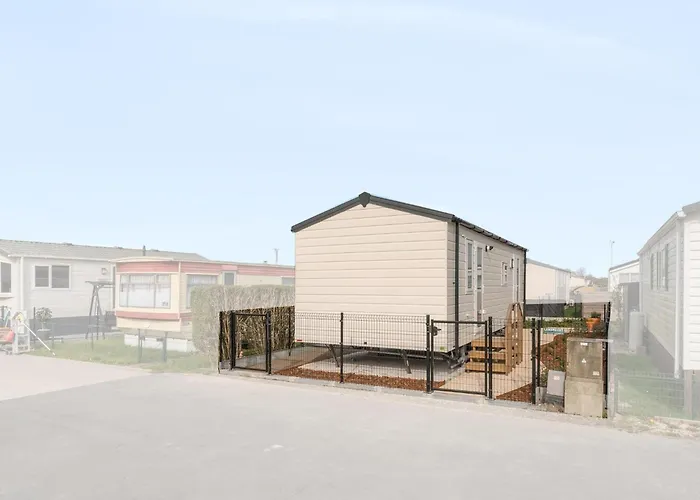 In With Terrace شاليه