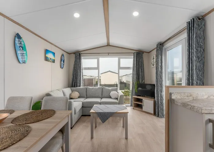 شاليه In With Terrace